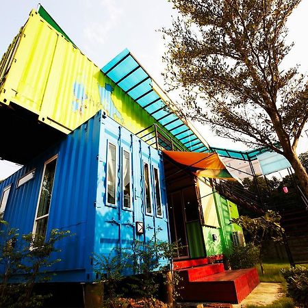Wh Hostel Bangkok Eksteriør billede