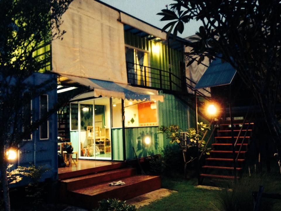 Wh Hostel Bangkok Eksteriør billede