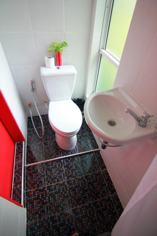 Wh Hostel Bangkok Eksteriør billede