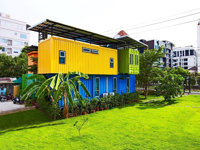 Wh Hostel Bangkok Eksteriør billede